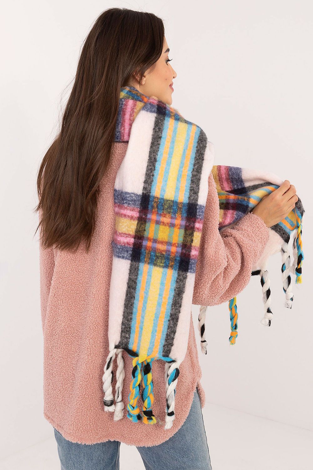  Shawl model 202580 AT 